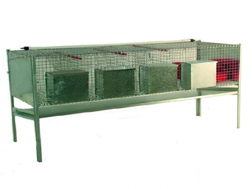 The MAXI-LUX rabbit cage with four boxes